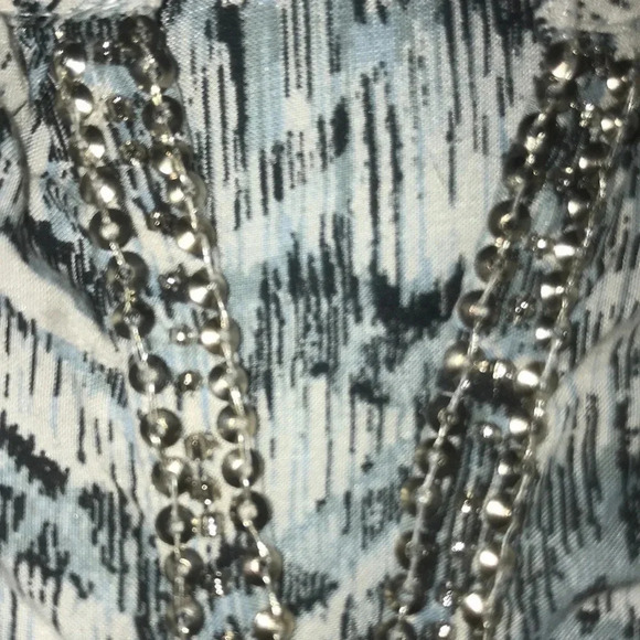 BEACHLUNCHLOUNGE ballon sleeves round neck w/ v-neck silver beads, sequins SZ XL - Picture 4 of 11